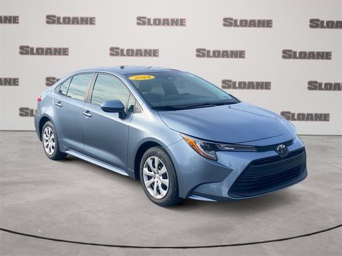 Used 2024 Toyota Corolla LE image 7