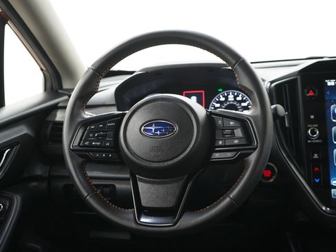 Used 2024 Subaru Crosstrek 2.5i Limited AWD/4WD image 16