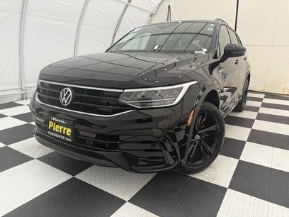 Used 2024 Volkswagen Tiguan SE R-Line