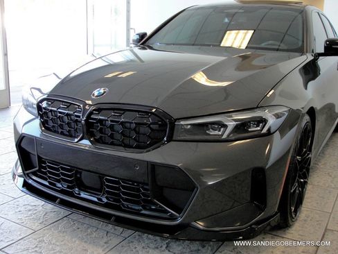 Used 2023 BMW 330i Sedan w/ M Sport Package RWD image 43