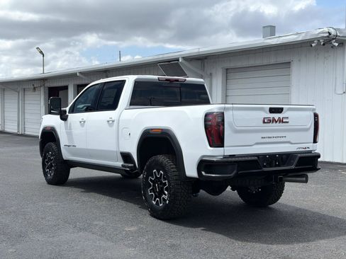 New 2026 GMC Sierra 2500 AT4X AWD/4WD image 5