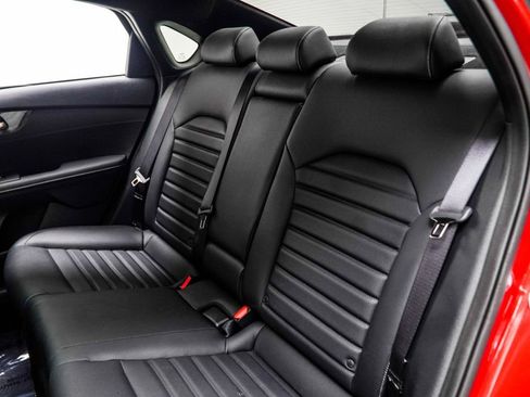 Used 2024 Kia Forte GT-Line w/ GT-Line Premium Package FWD image 41