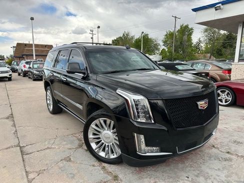Used 2015 Cadillac Escalade Platinum AWD/4WD image 1