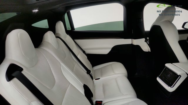 Used 2022 Tesla Model X AWD/4WD image 34