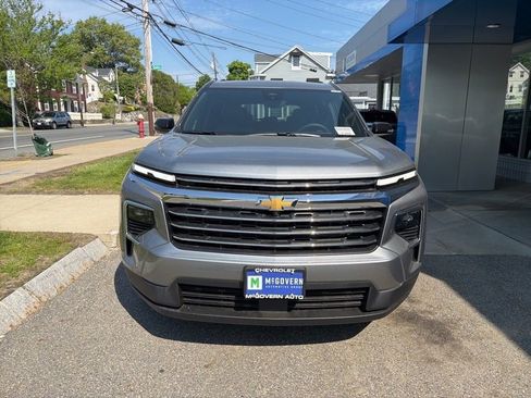 New 2026 Chevrolet Traverse LT AWD/4WD image 9