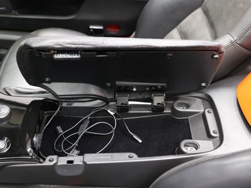 Used 2011 Chevrolet Corvette Grand Sport w/ Preferred Equipment Group image 35