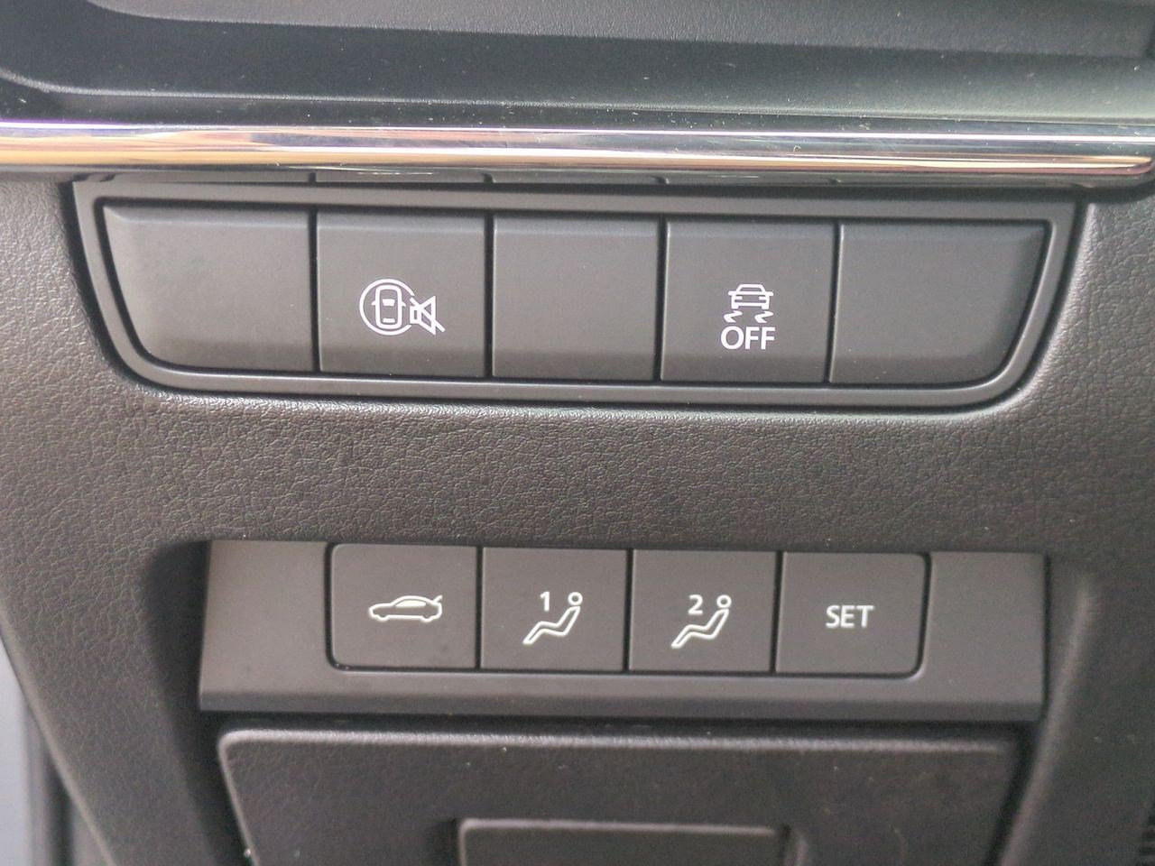 Used 2024 MAZDA MAZDA3 s AWD/4WD image 19