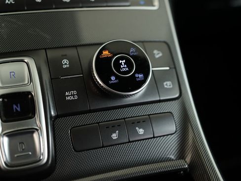 Used 2022 Hyundai Santa Fe SEL w/ Convenience Package image 16