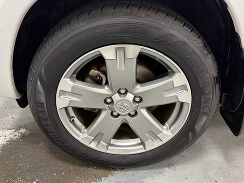 Used 2008 Toyota RAV4 Sport AWD/4WD image 10