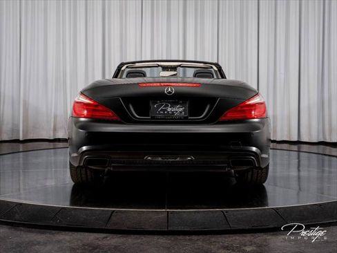 Used 2015 Mercedes-Benz SL 550 image 13