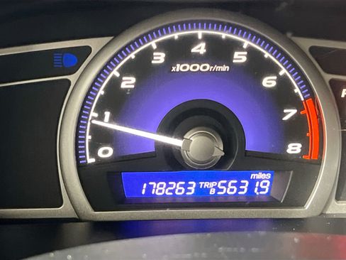 Used 2010 Honda Civic LX image 20