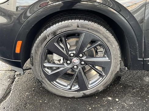 Used 2023 Buick Envision Essence w/ Sport Touring Package image 9