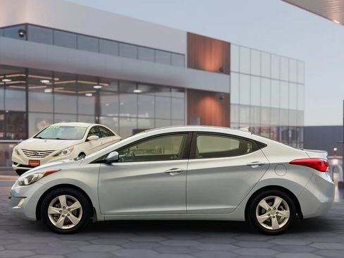 Used 2013 Hyundai Elantra GLS w/ Preferred Pkg FWD image 5