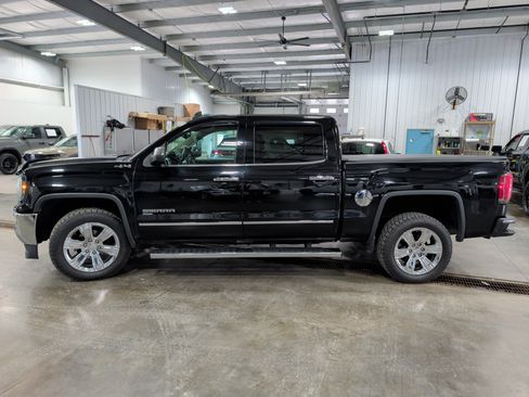 Used 2018 GMC Sierra 1500 SLT AWD/4WD image 5