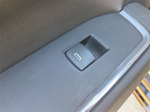 Certified 2024 GMC Sierra 1500 Elevation image 10