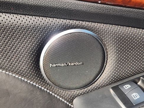 Used 2014 Mercedes-Benz SLK 350 image 26