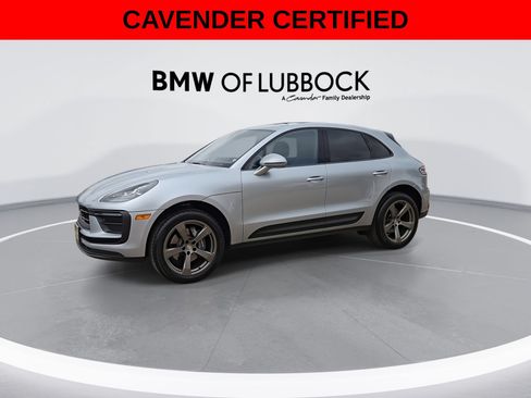 Used 2025 Porsche Macan AWD/4WD image 5