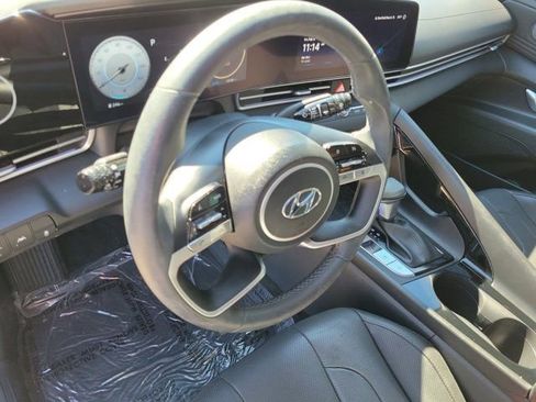 Certified 2023 Hyundai Elantra Limited w/ Cargo Package image 19