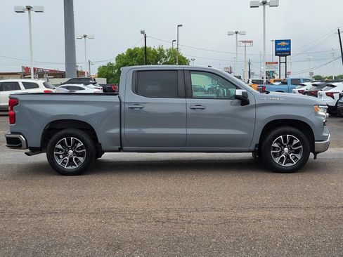 Used 2024 Chevrolet Silverado 1500 LT RWD image 6