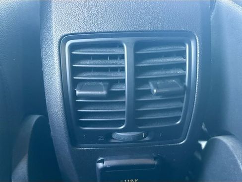 Used 2016 Ford Escape Titanium image 27