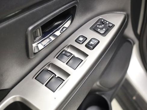 Used 2020 Mitsubishi Outlander Sport SE FWD image 17