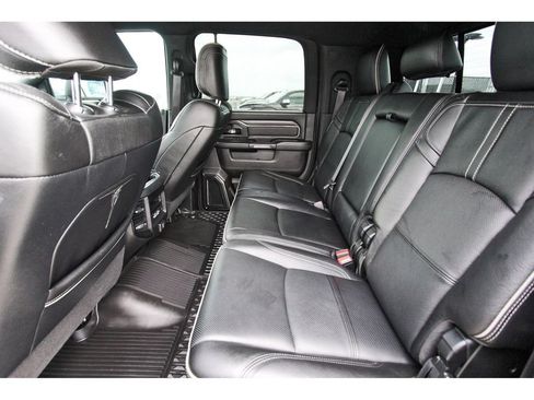 Used 2023 RAM 3500 Limited AWD/4WD image 7
