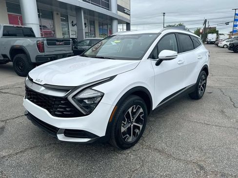 Certified 2023 Kia Sportage EX AWD/4WD image 11