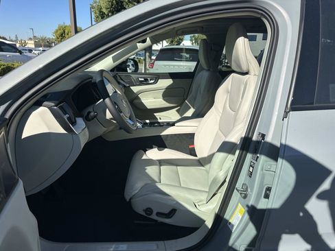 New 2026 Volvo XC60 B5 Ultra w/ Protection Package Premier image 13