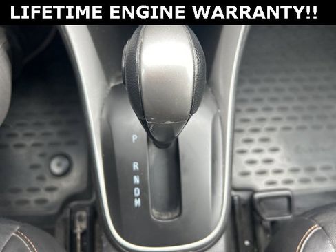 Used 2018 Chevrolet Trax LT w/ LT Convenience Package image 19