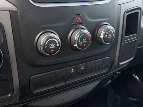 Used 2018 RAM 1500 Tradesman w/ Popular Equipment Group RWD image 21