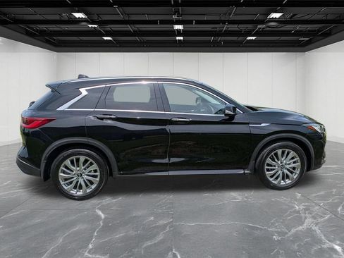 Used 2024 INFINITI QX50 Luxe AWD/4WD image 6