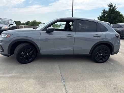Used 2024 Honda HR-V Sport image 4