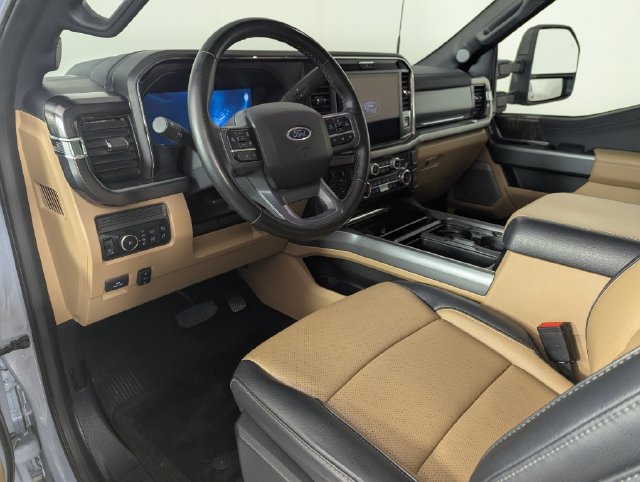 Used 2026 Ford F350 Lariat w/ Lariat Ultimate Package AWD/4WD image 16