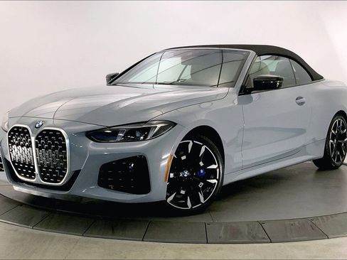 Certified 2025 BMW 430i Convertible w/ M Sport Package RWD image 11