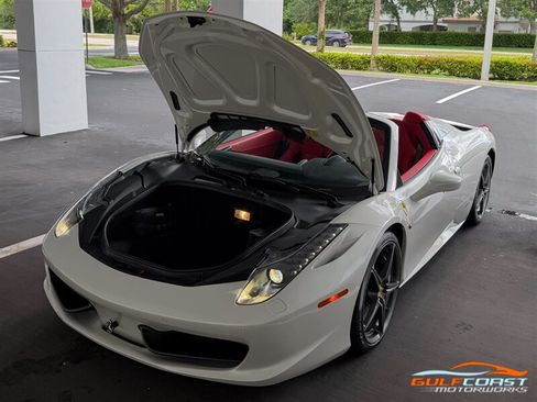 Used 2014 Ferrari 458 Spider RWD image 37