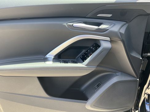New 2026 Audi Q5 Premium Plus AWD/4WD image 13