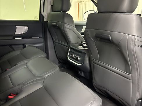 New 2026 Ford Expedition Active image 37