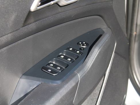 Certified 2024 Kia Sportage LX image 18