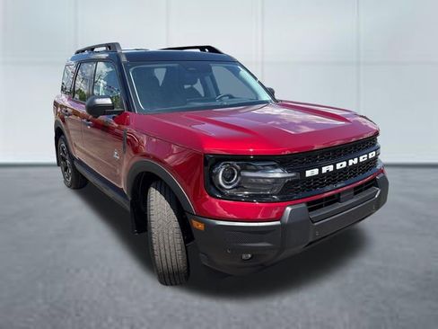 New 2026 Ford Bronco Sport Outer Banks w/ Outer Banks Tech Package+ AWD/4WD image 12