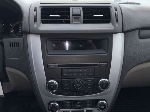Used 2010 Mercury Milan Premier FWD image 15