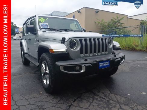 Used 2022 Jeep Wrangler Unlimited Sahara w/ LED Lighting Group AWD/4WD image 1