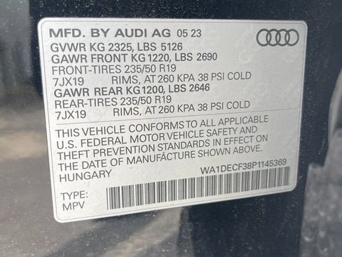 Used 2023 Audi Q3 2.0T Premium w/ Convenience Package AWD/4WD image 9