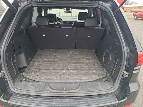 Used 2021 Jeep Grand Cherokee Laredo X image 11