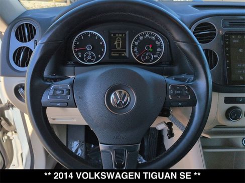 Used 2014 Volkswagen Tiguan SE image 22