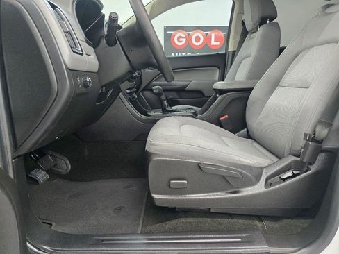 Used 2017 Chevrolet Colorado W/T w/ Custom Special Edition RWD image 12