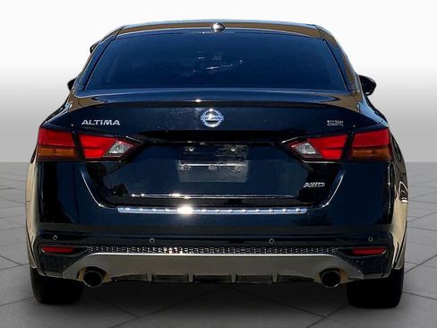 Used 2021 Nissan Altima 2.5 SR AWD/4WD image 5
