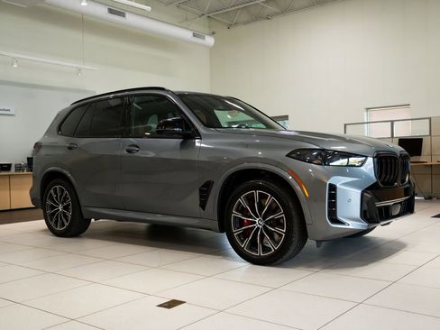 Used 2024 BMW X5 M60i w/ Executive Package AWD/4WD image 3