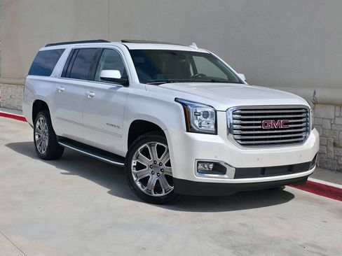Used 2018 GMC Yukon XL SLT w/ Premium Edition AWD/4WD image 1