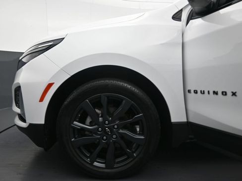 Used 2023 Chevrolet Equinox RS w/ RS Leather Package FWD image 13