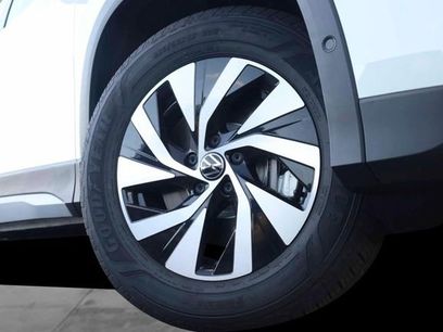 New 2025 Volkswagen Tiguan S